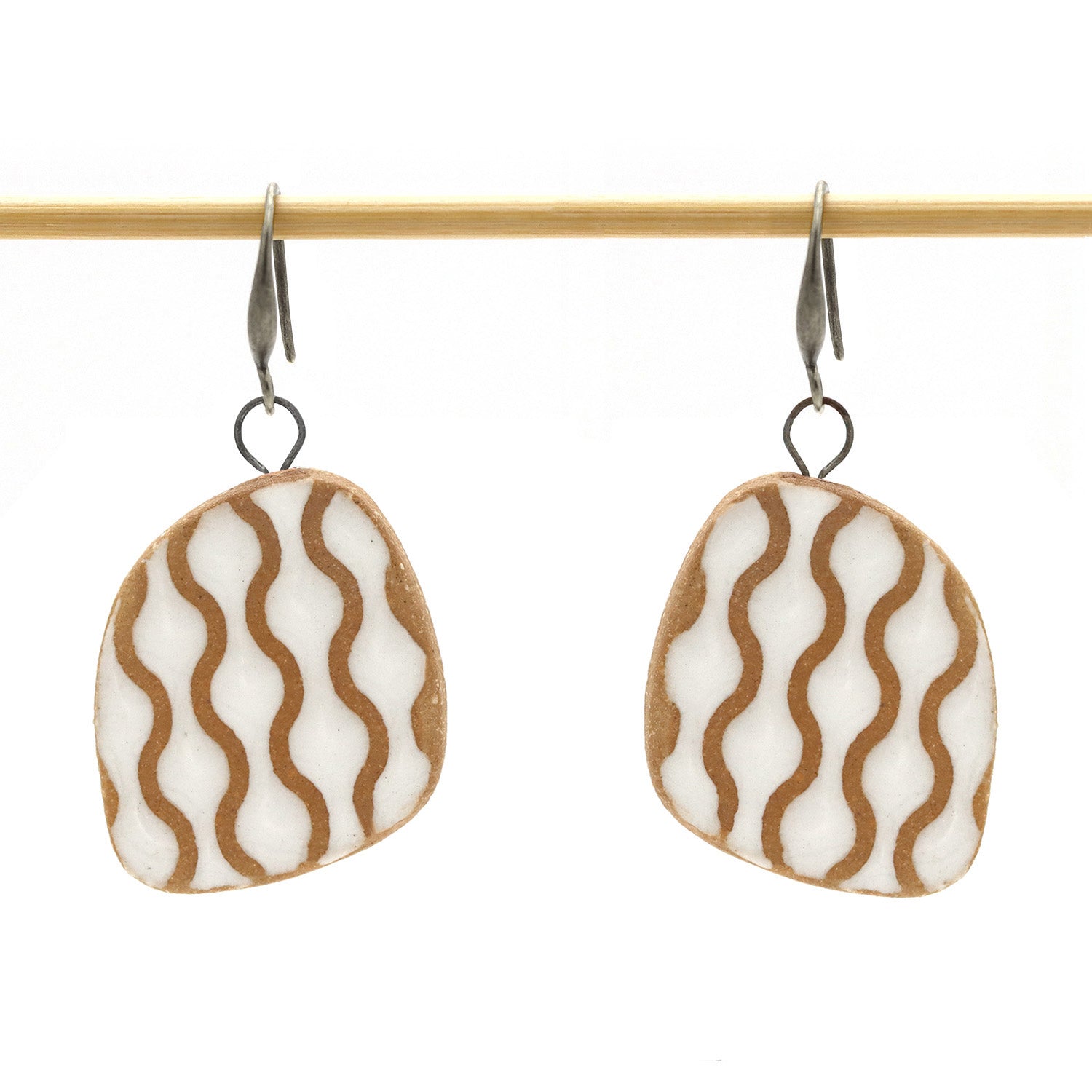 Oorbellen Mono White Swirls