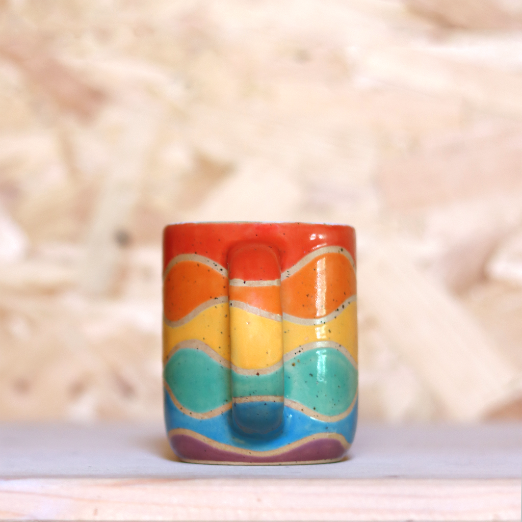 Mok Waves Rainbow